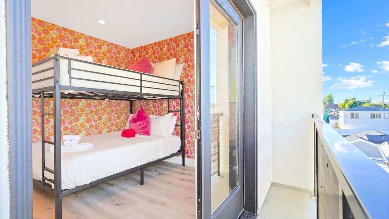 Photo of Bedroom in North Hollywood
