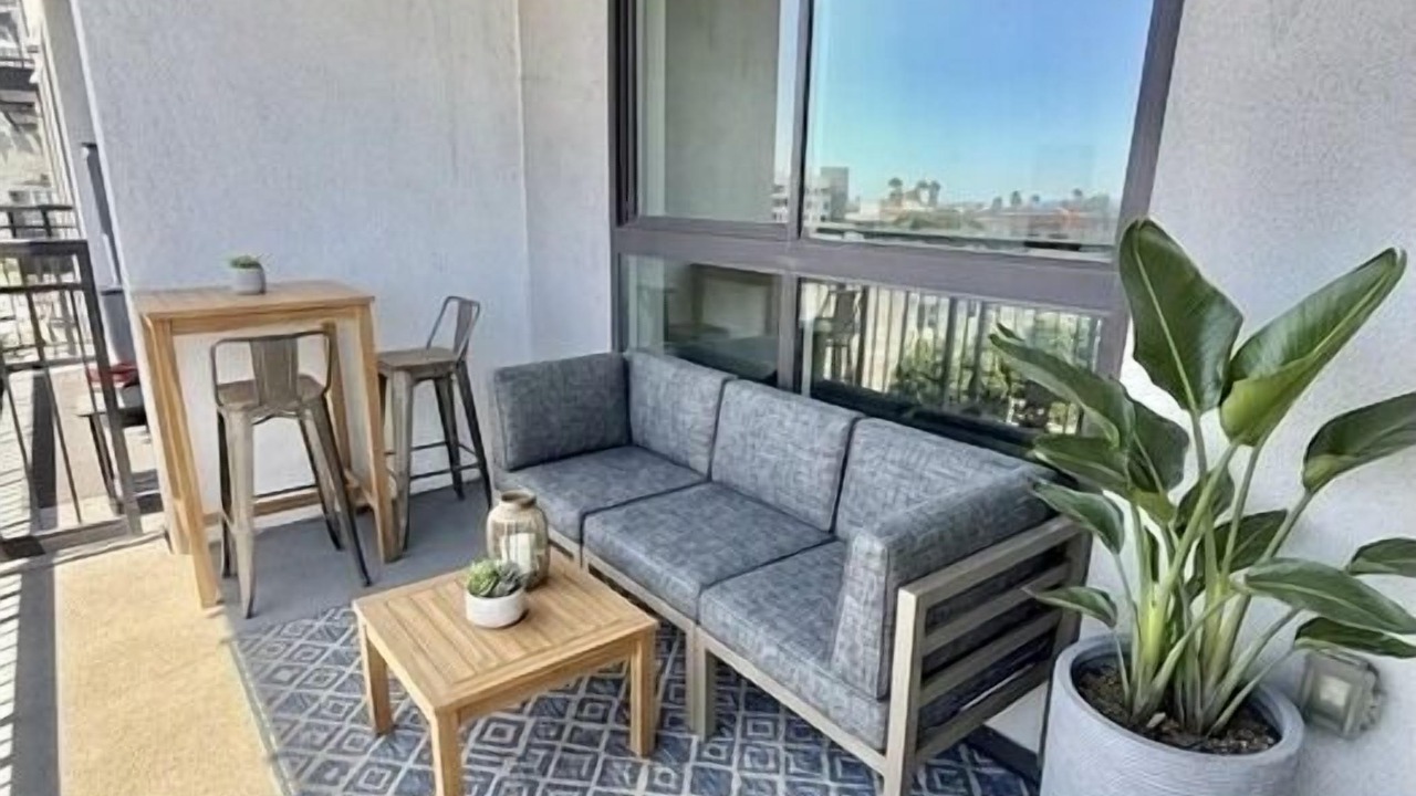 Photo of Patio Balcony in Beverly Hills