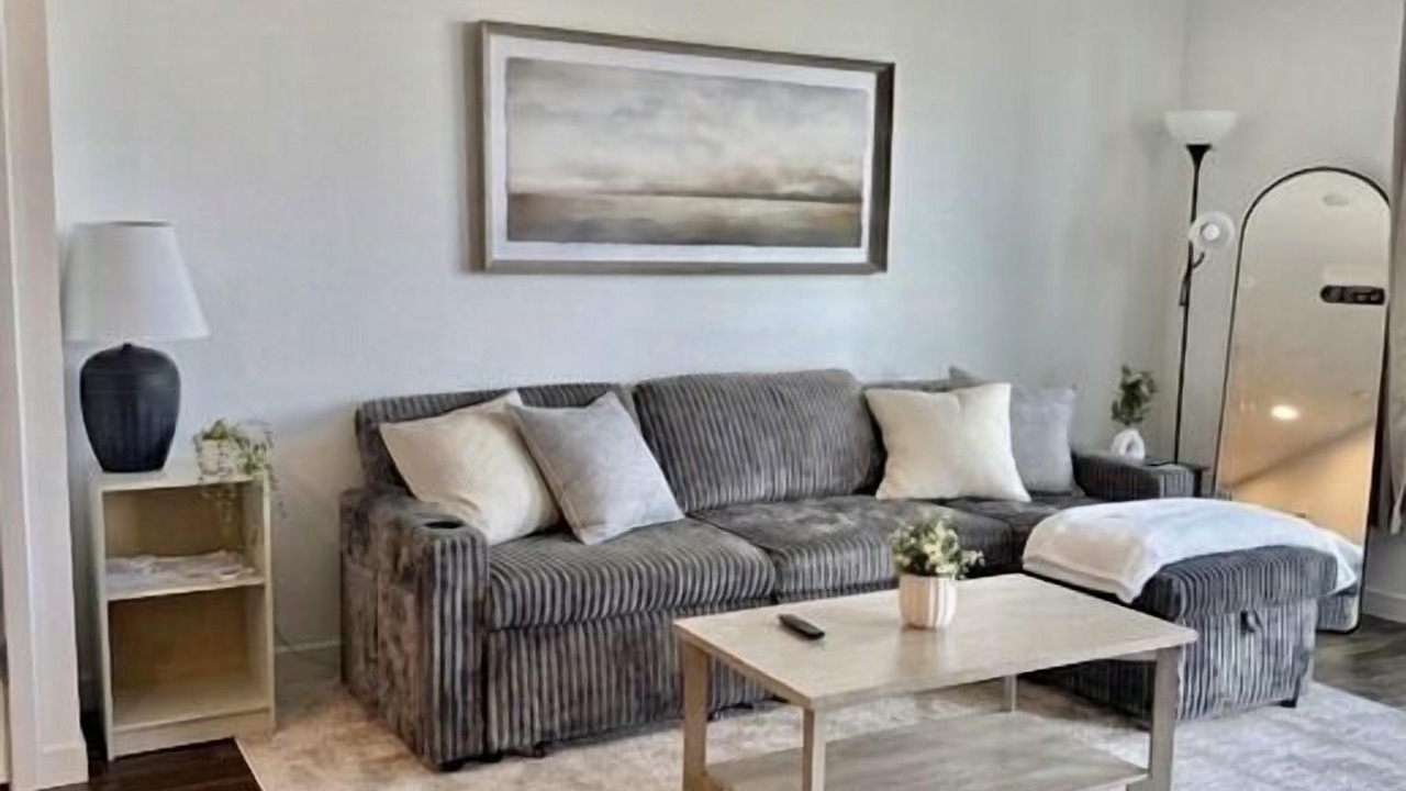 Photo of Livingroom in Beverly Hills