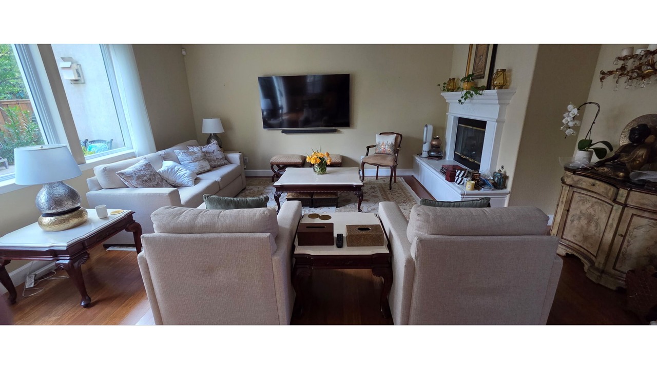 Photo of Livingroom in Concord