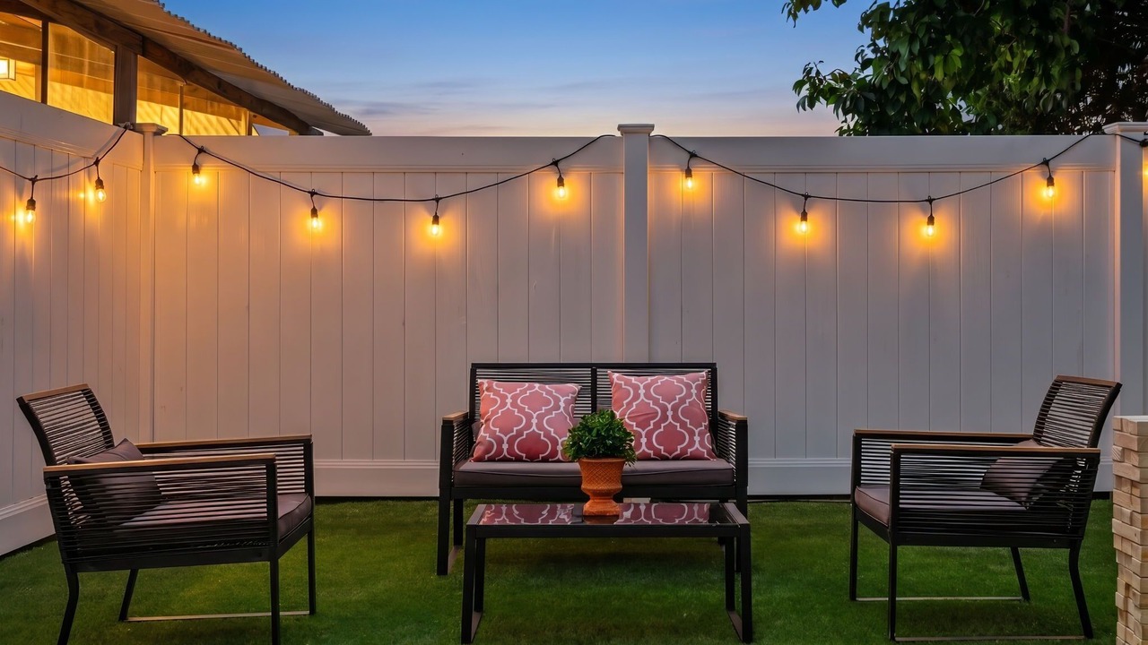 Photo of Patio Balcony in Midway City