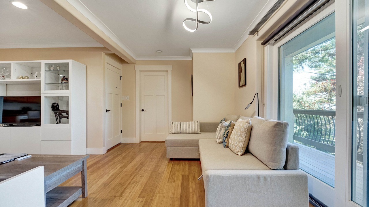 Photo of Livingroom in Thousand Oaks