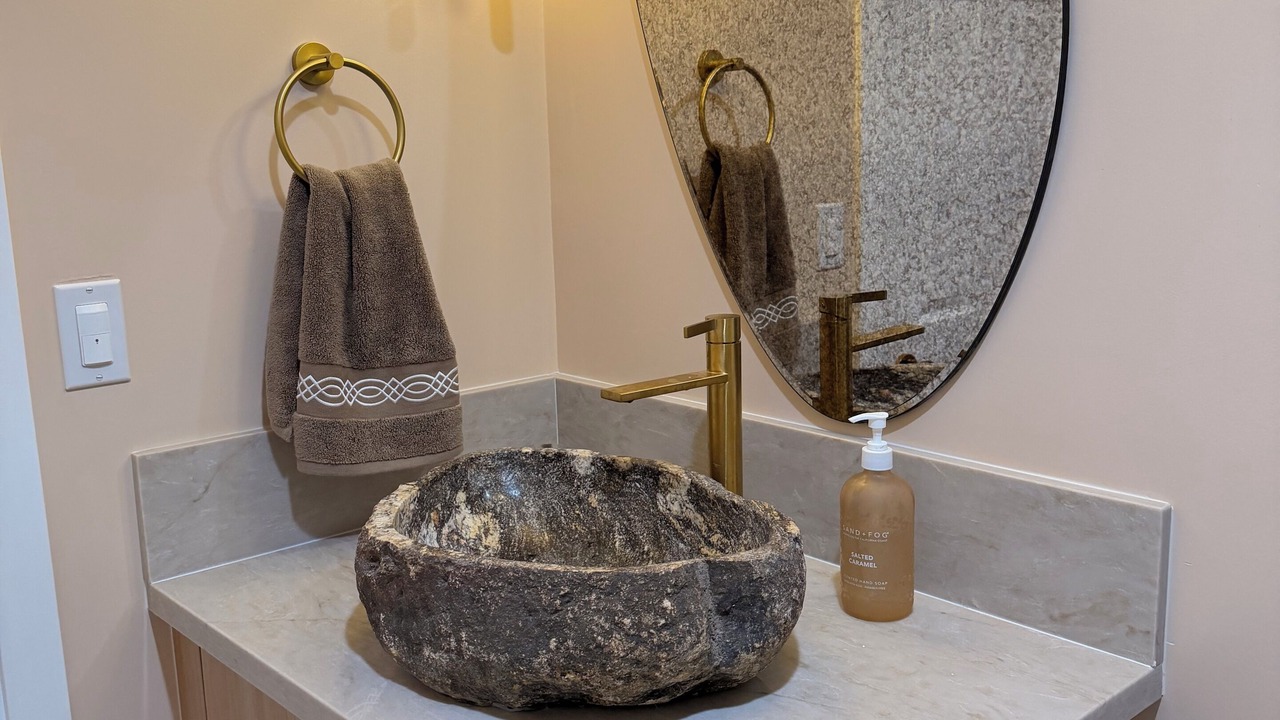Photo of Bathroom in Fairfax District