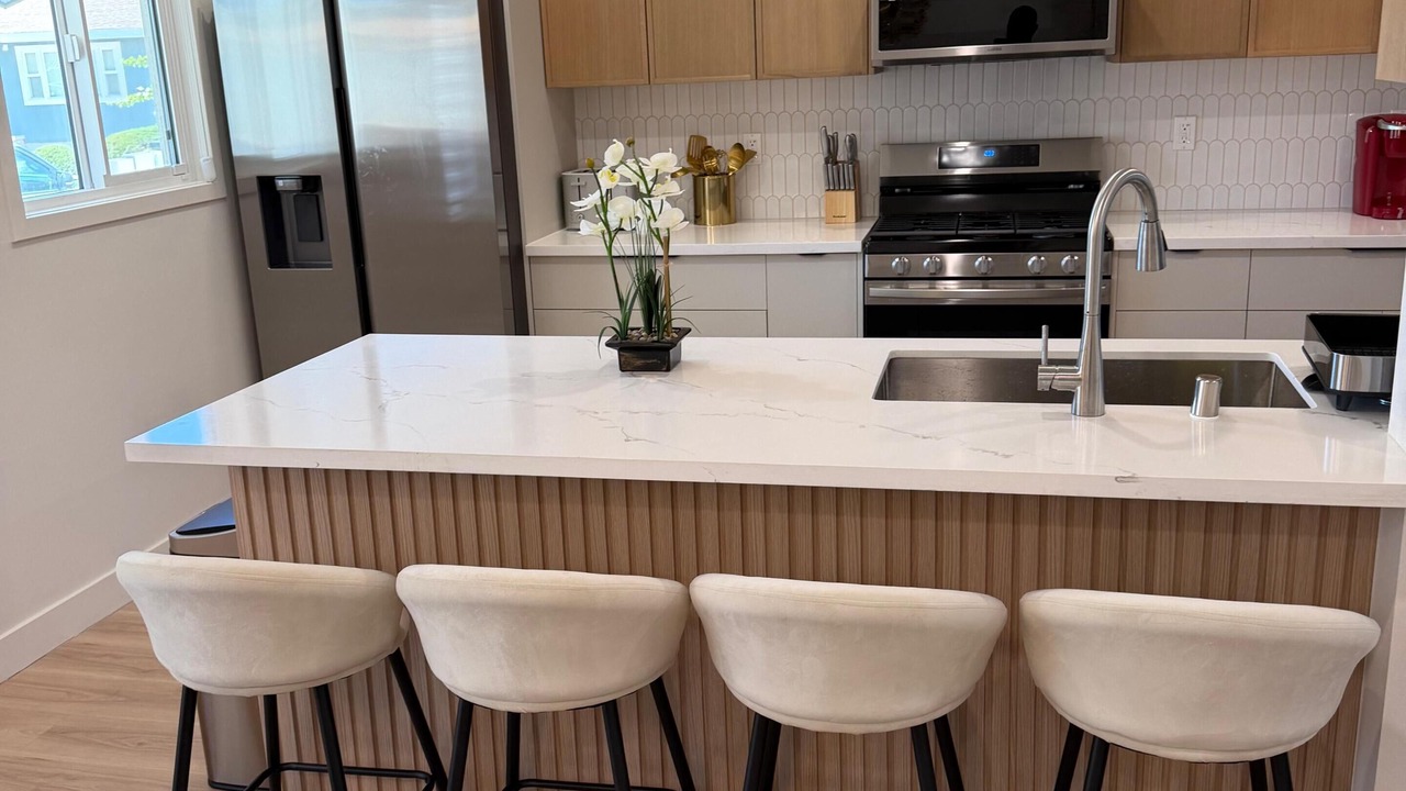Photo of Kitchen in Harbor Gateway North