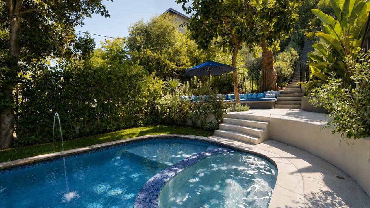 Photo of Outdoor in Beachwood Canyon