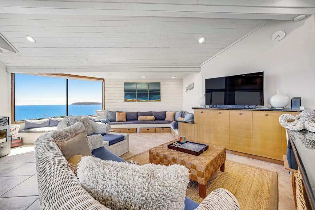 Photo of Bedroom in Bodega Bay