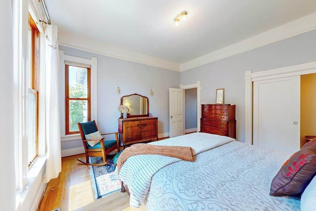 Photo of Bedroom in Healdsburg