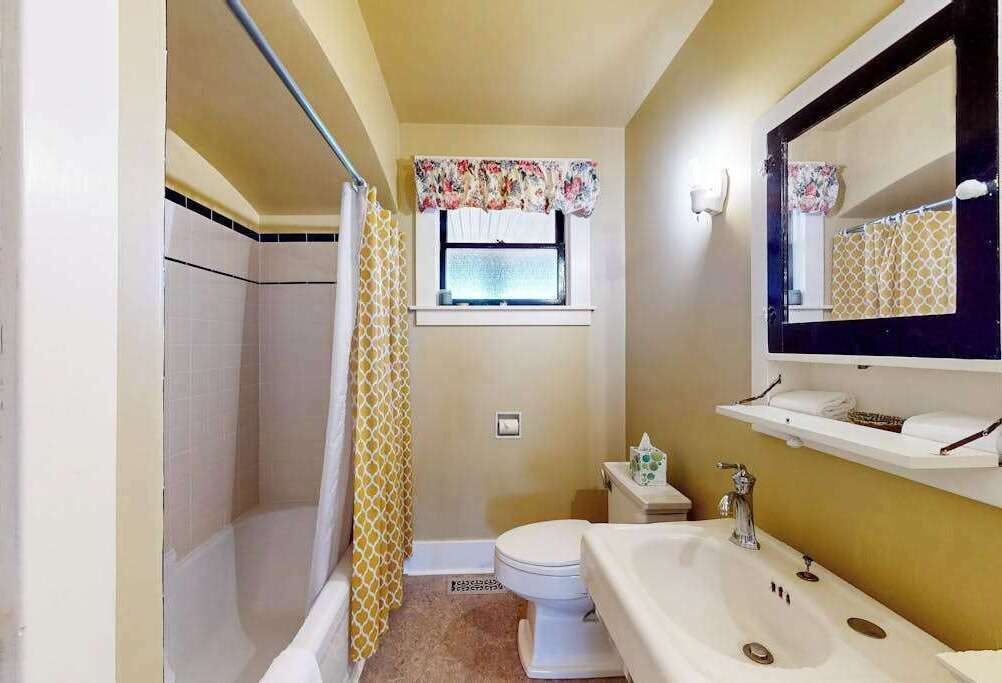 Photo of Bathroom in Healdsburg