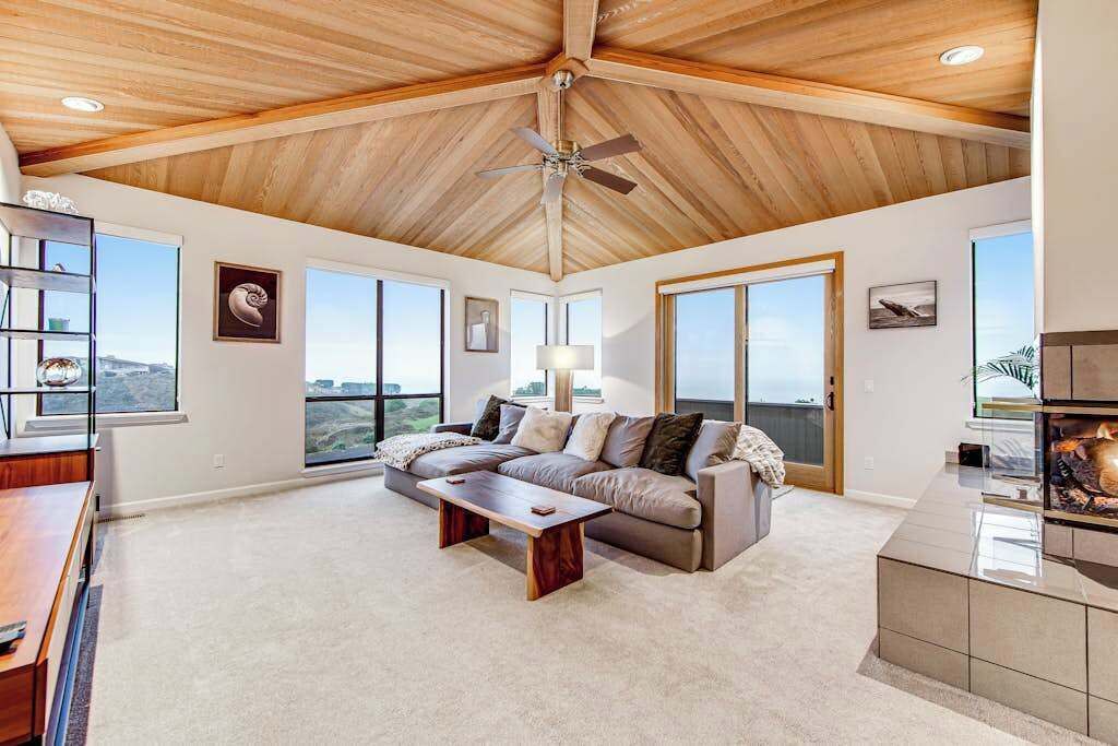 Photo of Bedroom in Bodega Bay