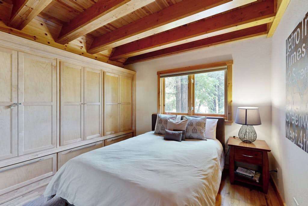 Photo of Bedroom in Northwood