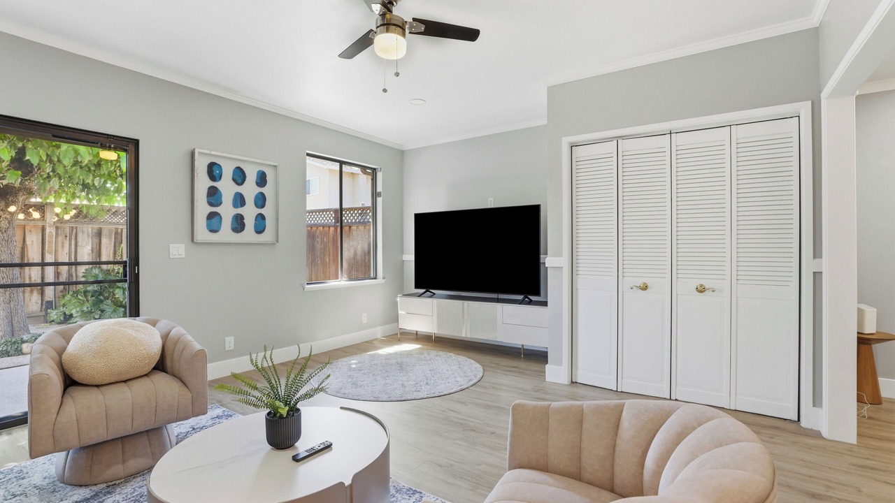 Photo of Livingroom in Dublin