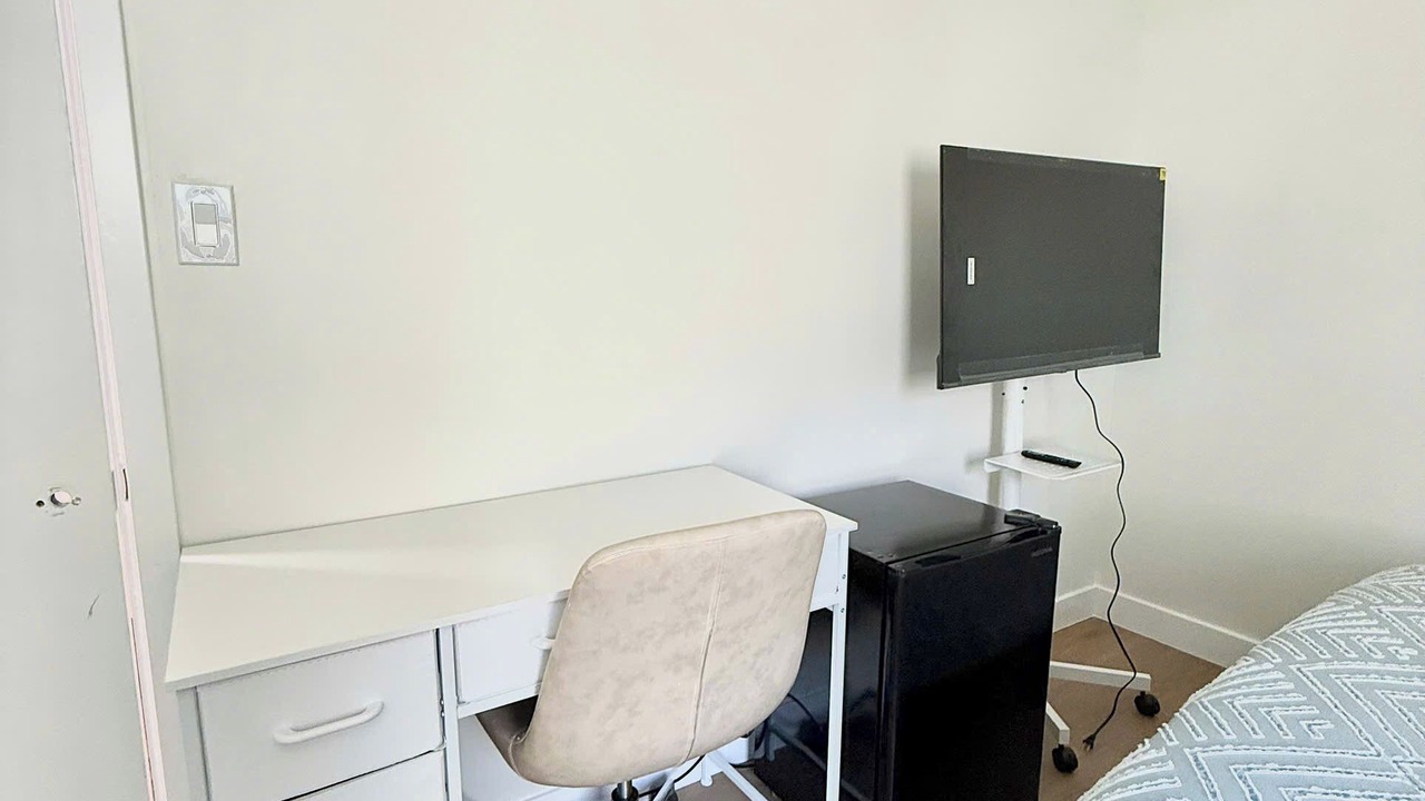 Photo of Bedroom in Monterey Park