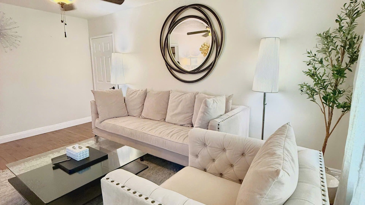 Photo of Livingroom in Monterey Park