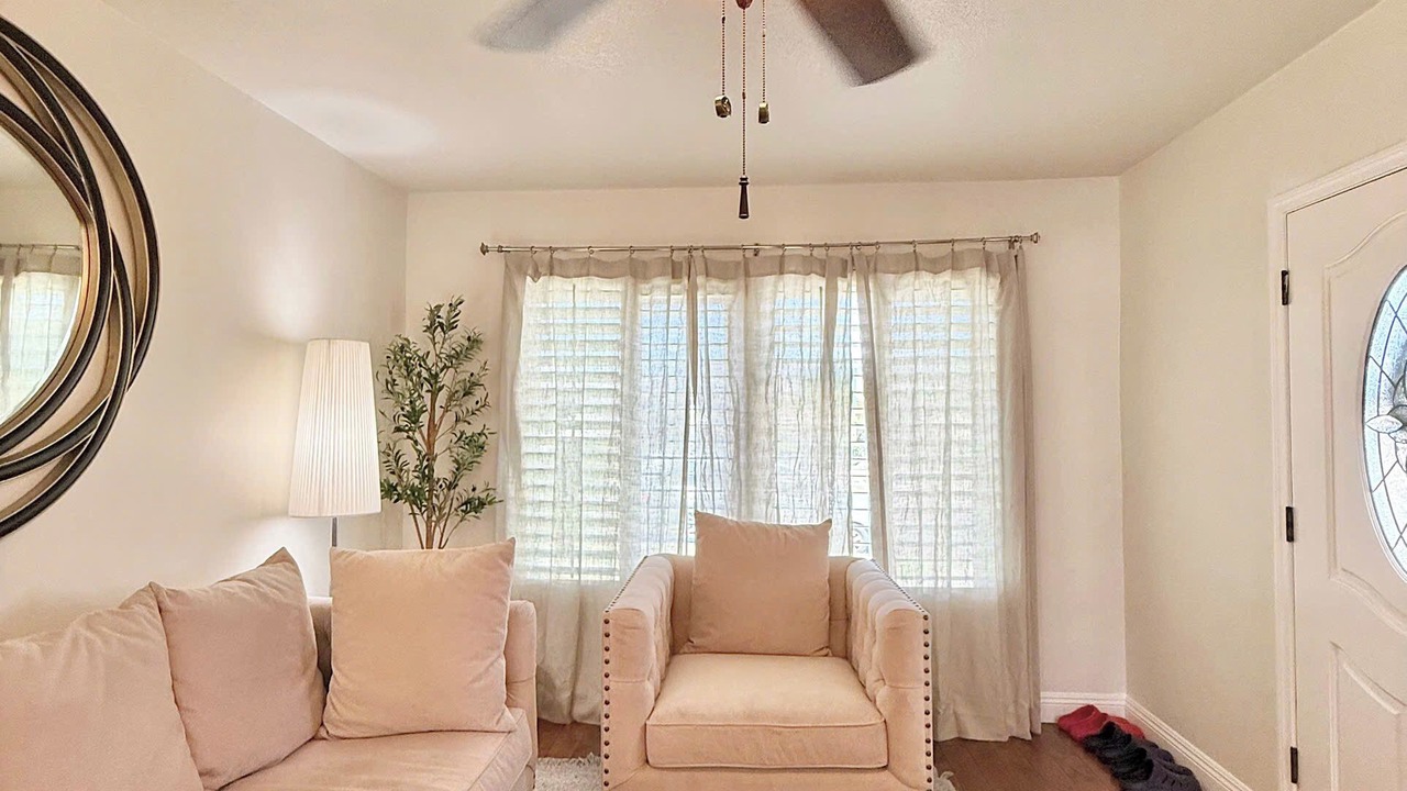 Photo of Livingroom in Monterey Park