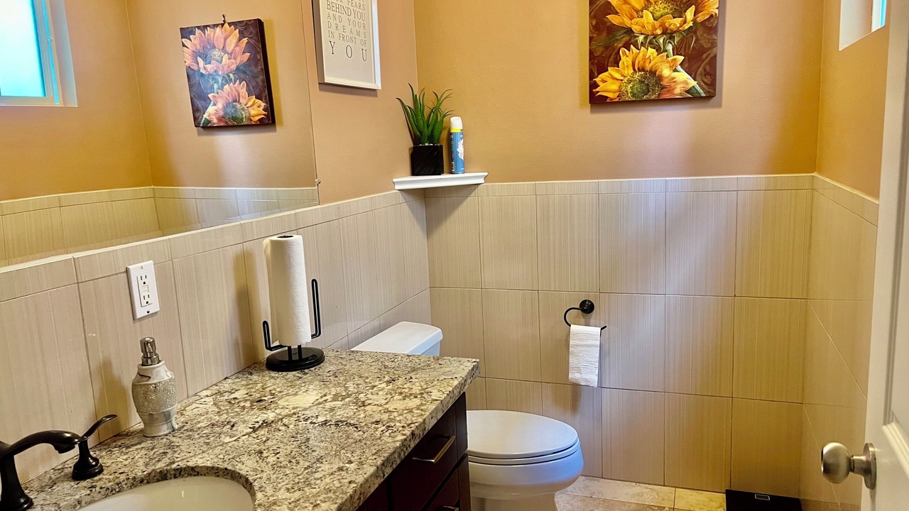 Photo of Bathroom in Harbor