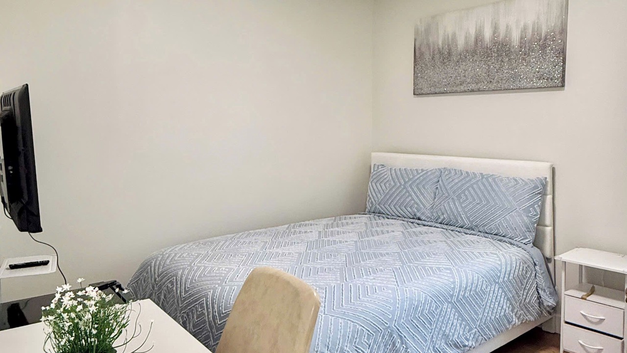 Photo of Bedroom in Monterey Park