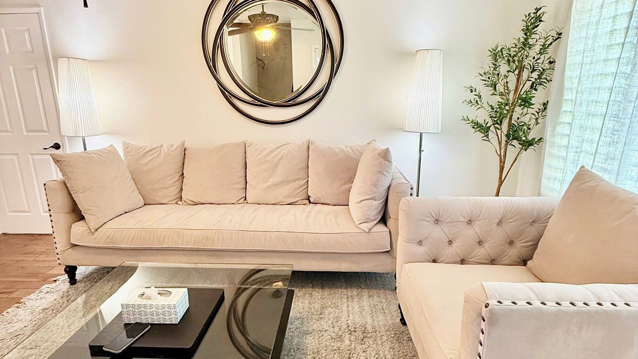 Photo of Livingroom in Monterey Park