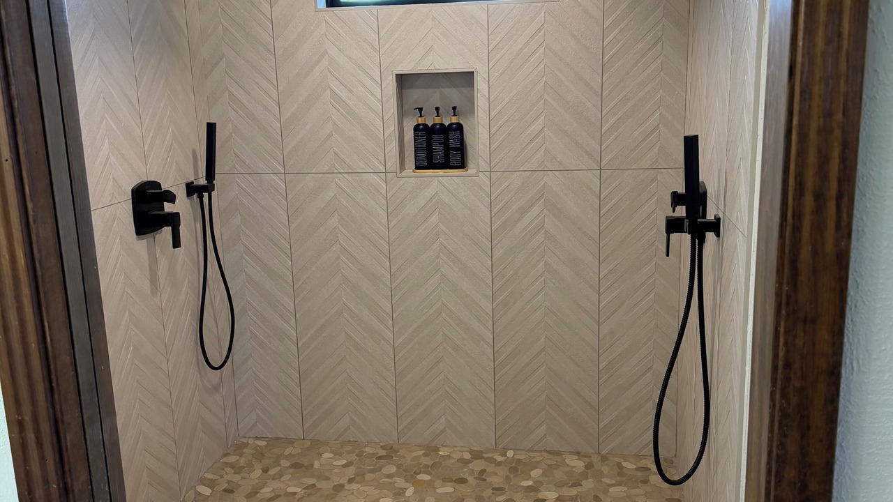 Photo of Bathroom in Dogwood Mountain