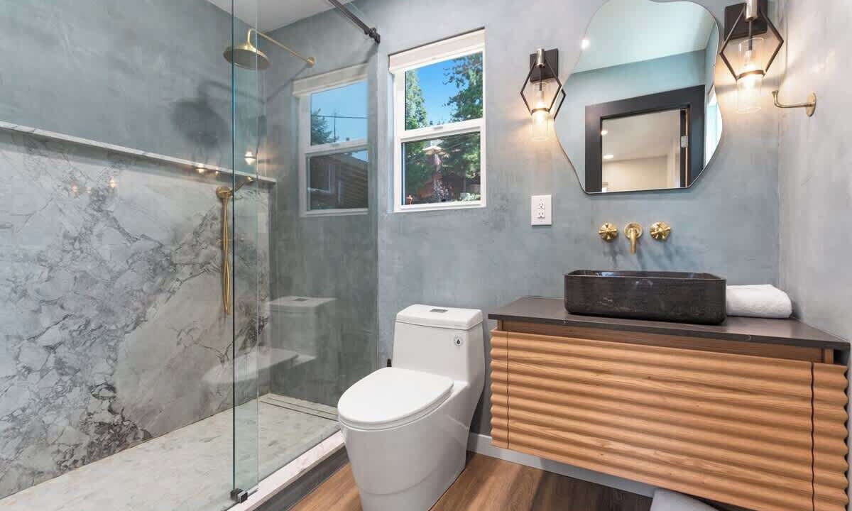 Photo of Bathroom in Cedar Glen
