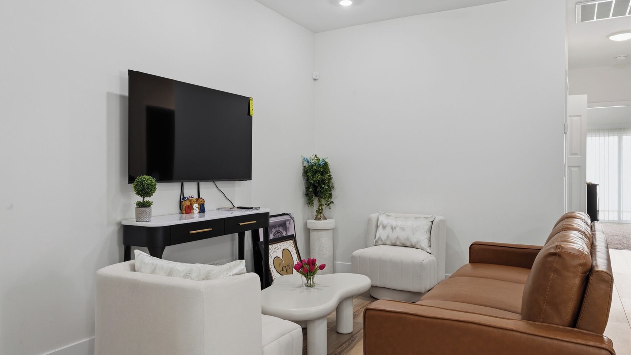 Photo of Livingroom in Southeastern Sacramento