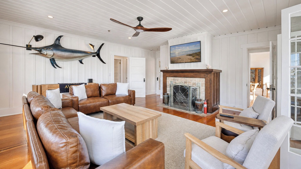 Photo of Livingroom in Avalon