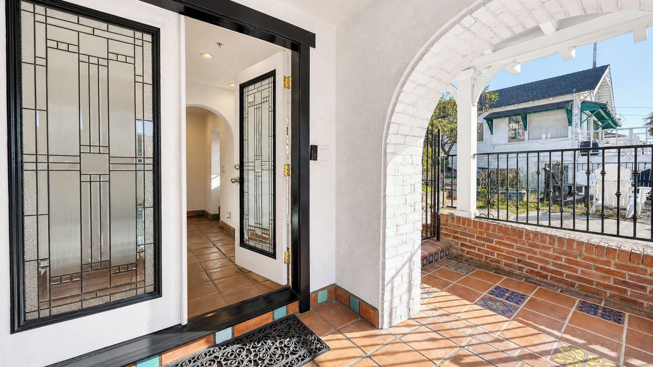 Photo of Outdoor in Avalon