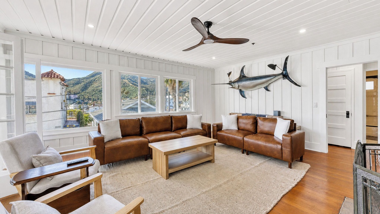 Photo of Bedroom in Avalon