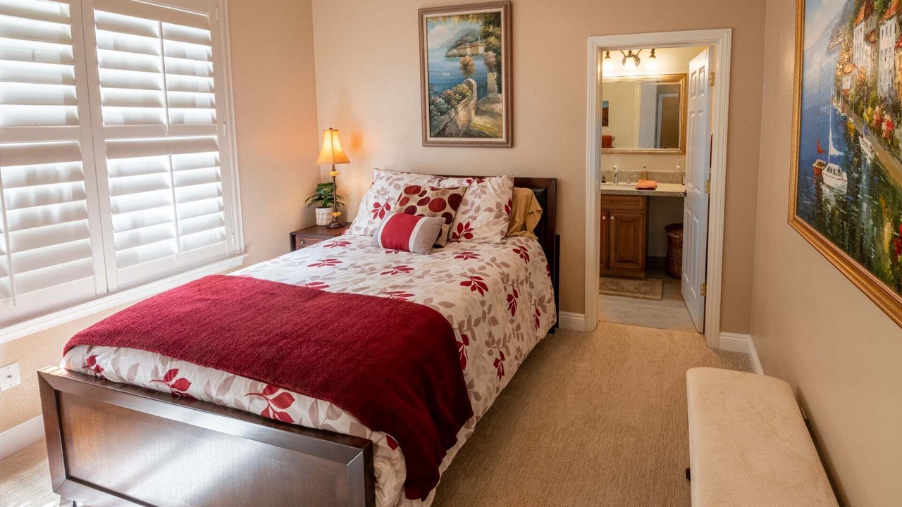Photo of Bedroom in Aviara