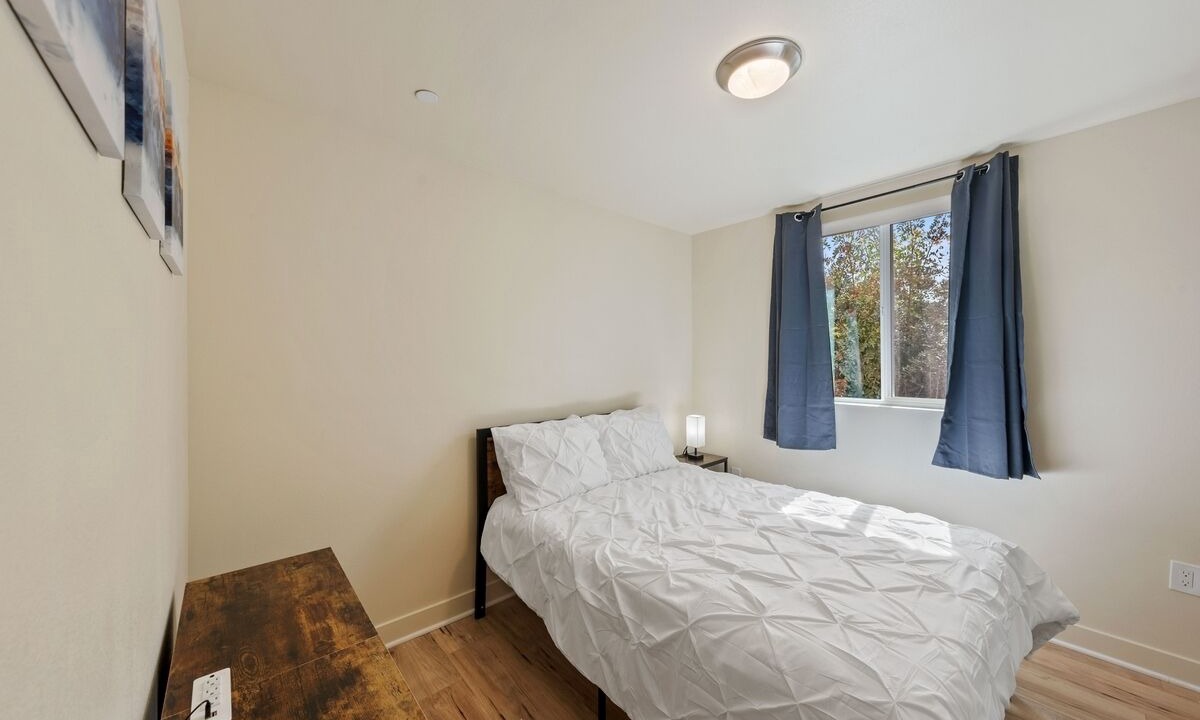 Photo of Bedroom in Los Angeles