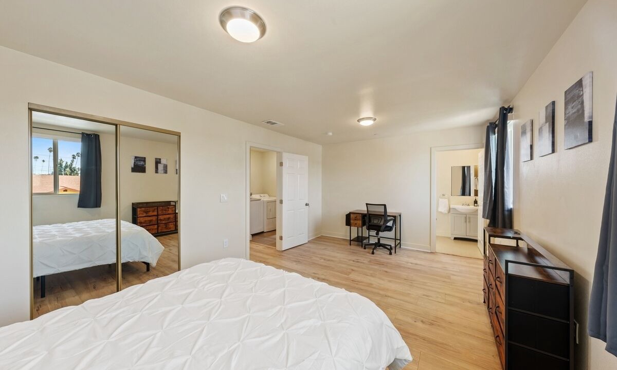 Photo of Bedroom in Los Angeles