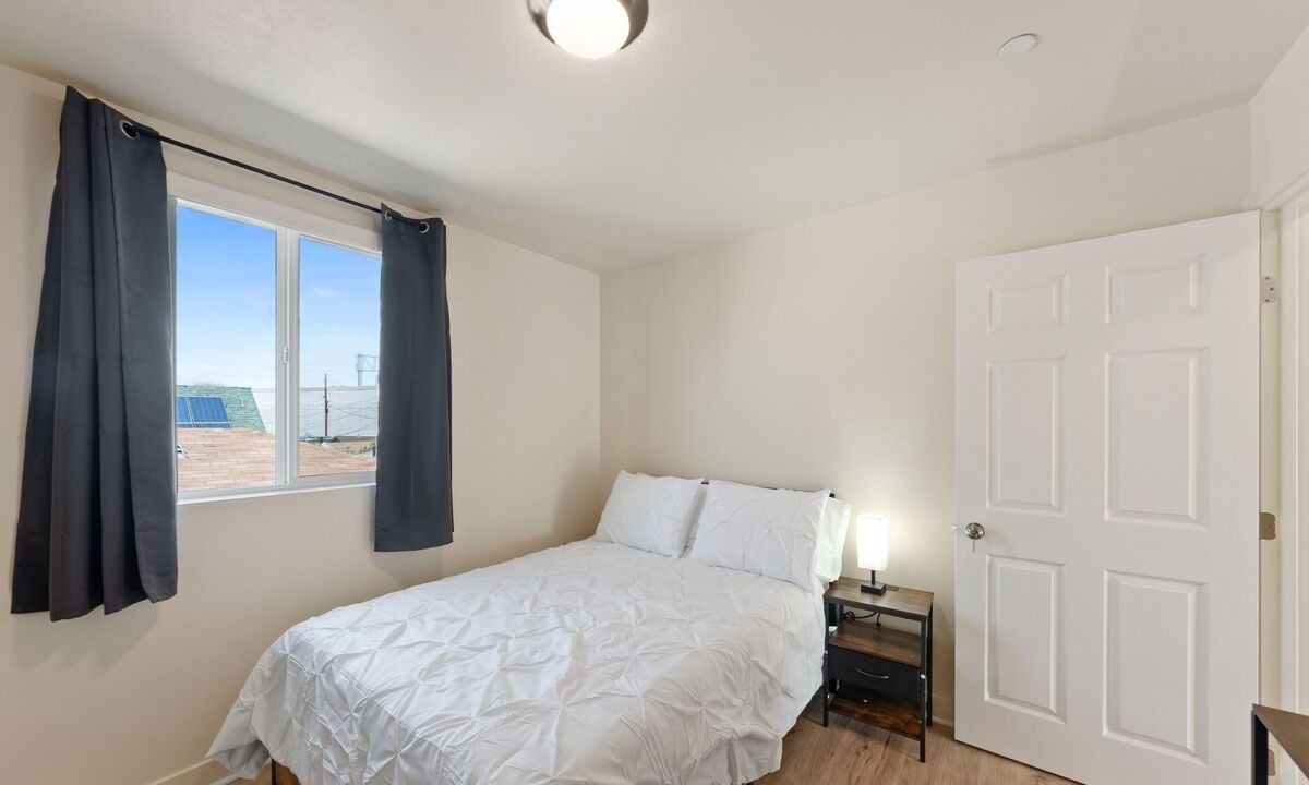Photo of Bedroom in Los Angeles
