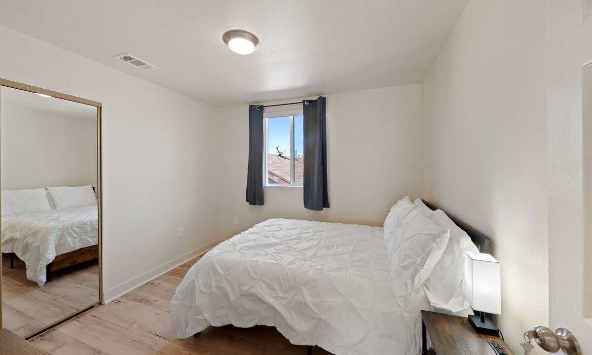 Photo of Bedroom in Los Angeles