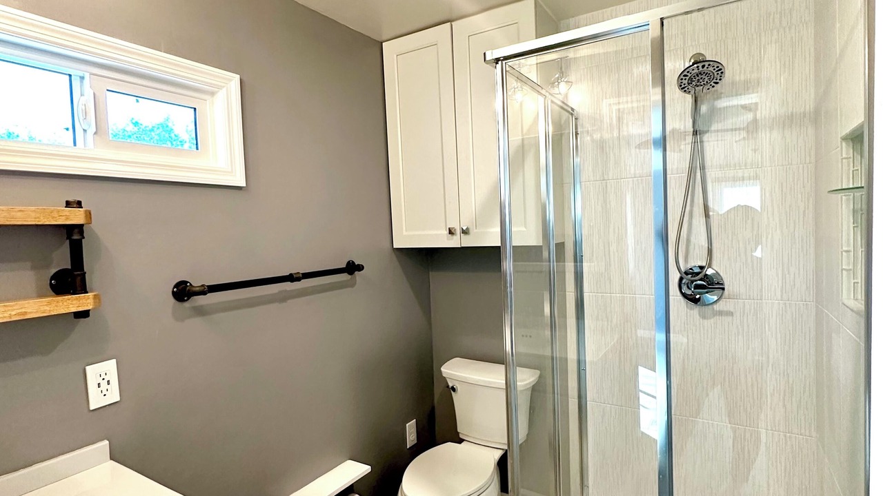 Photo of Bathroom in Rainbow CDP