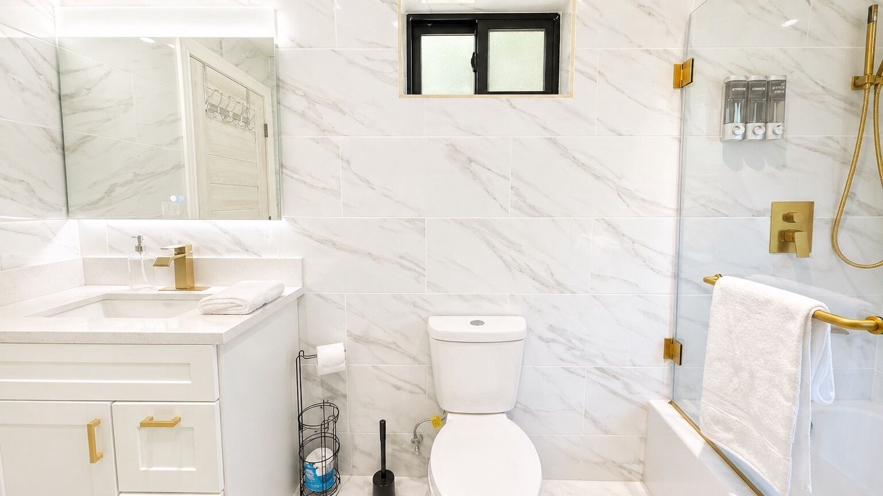 Photo of Bathroom in Silver Lake