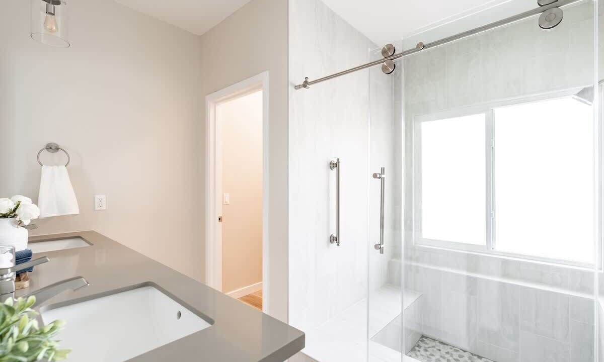 Photo of Bathroom in Ocean Beach