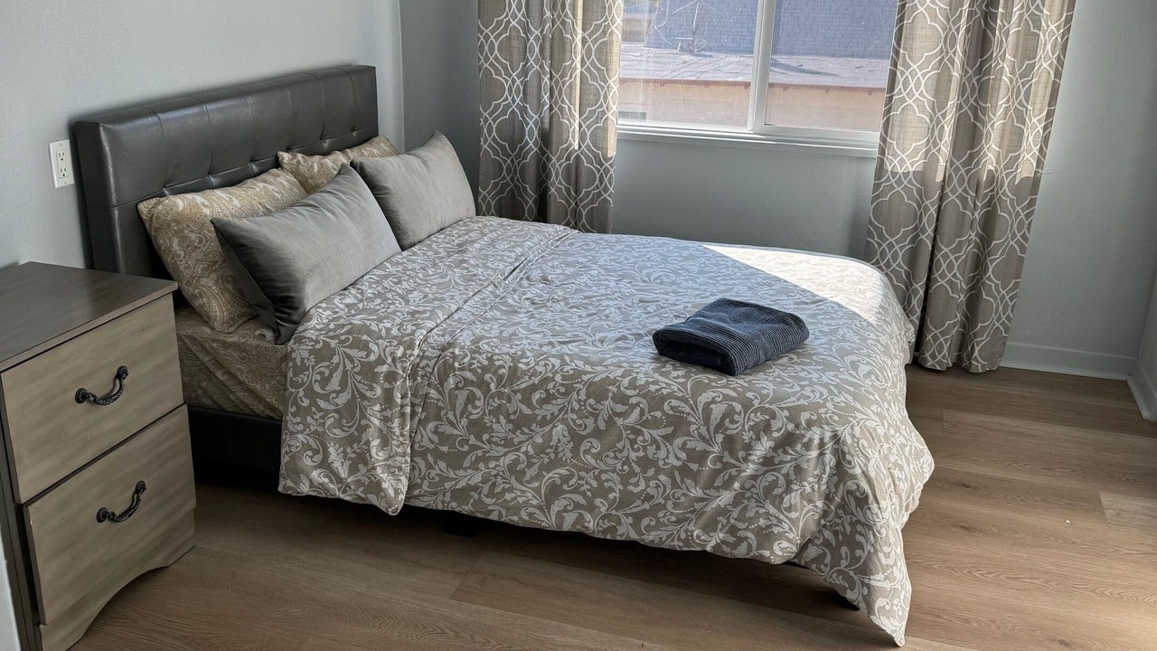 Photo of Bedroom in Lamanda Park