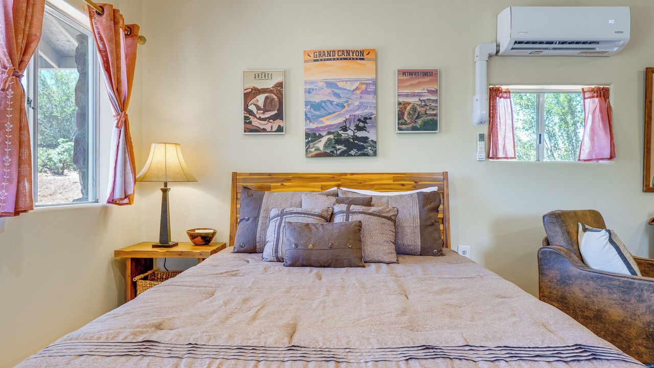 Photo of Bedroom in Yarnell