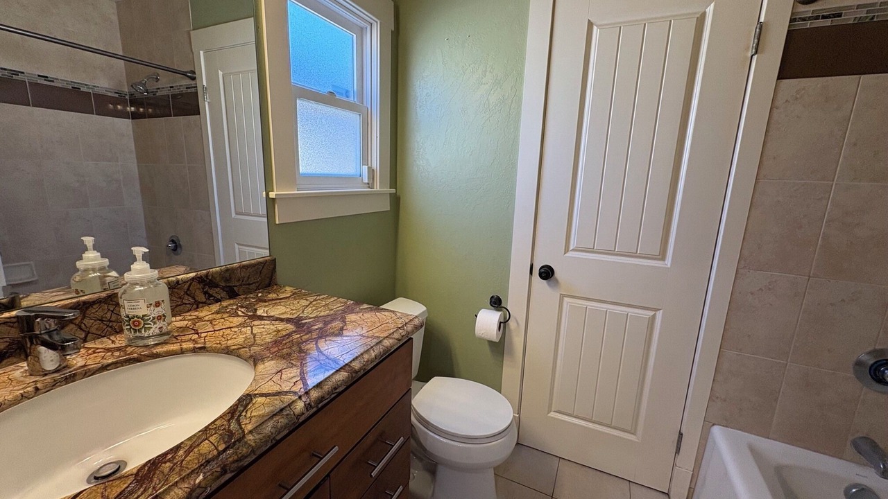 Photo of Bathroom in Circle Area