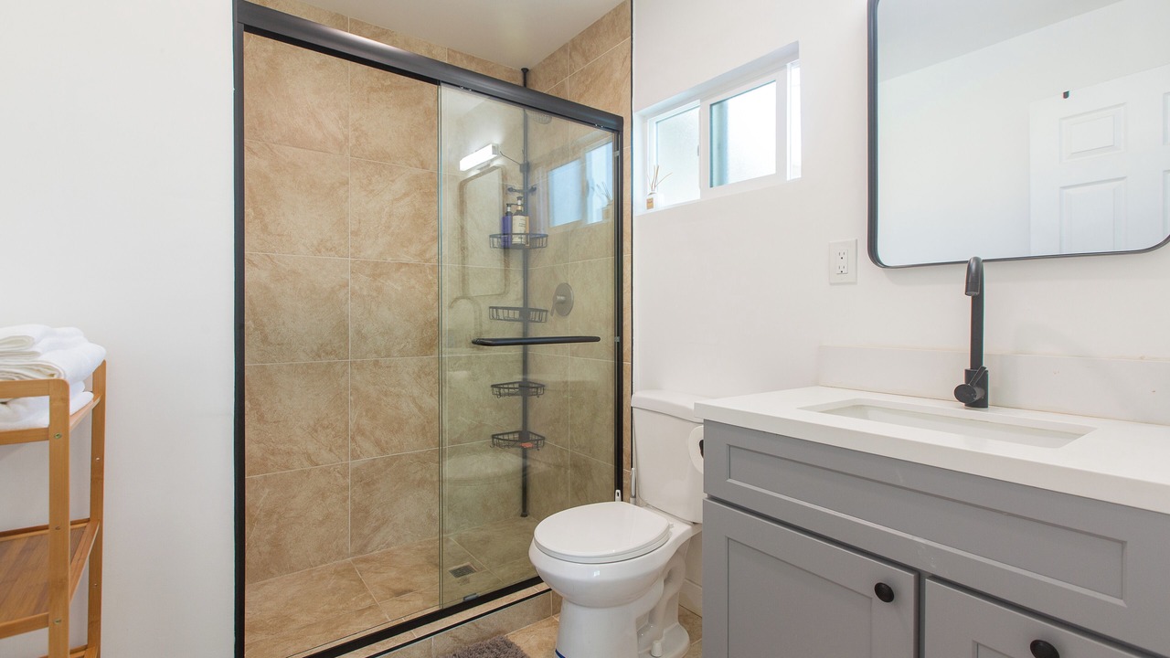 Photo of Bathroom in Valinda