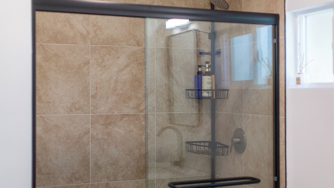 Photo of Bathroom in Valinda