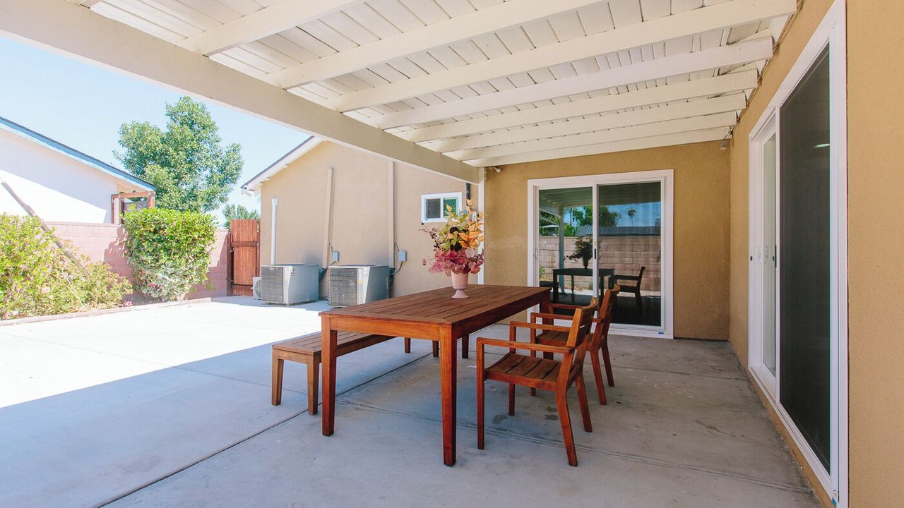Photo of Outdoor in Valinda