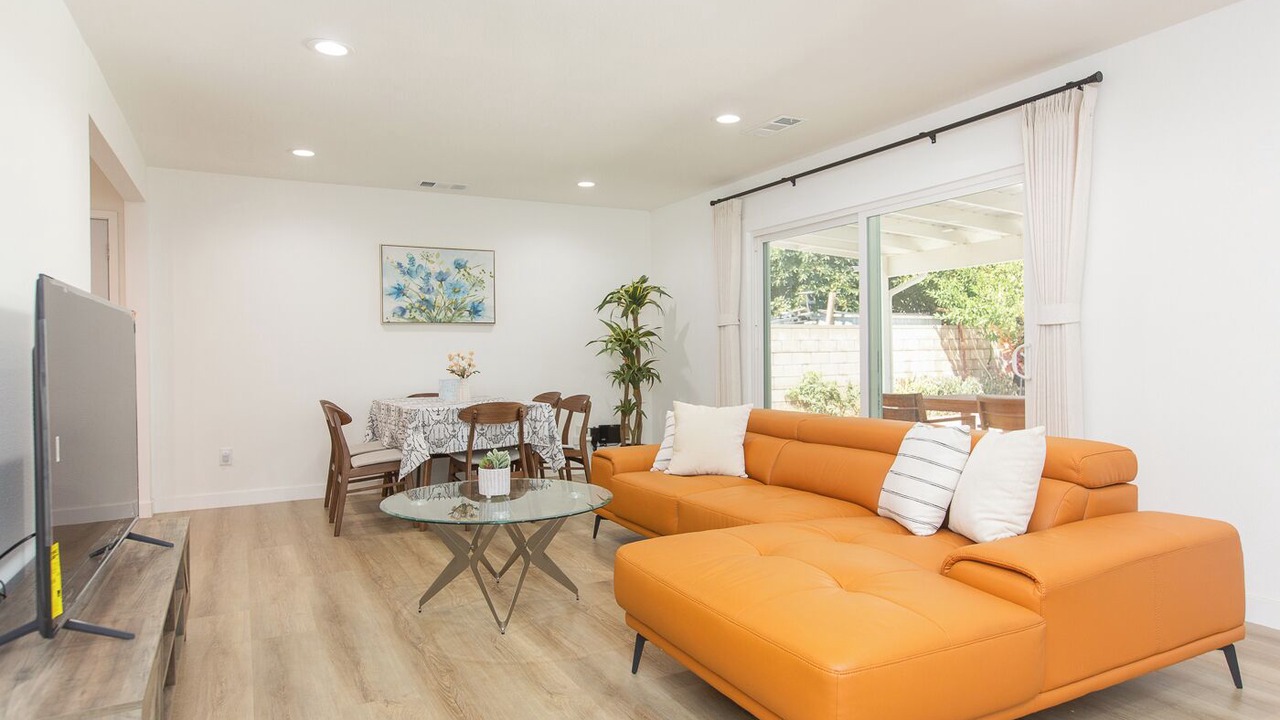 Photo of Livingroom in Valinda