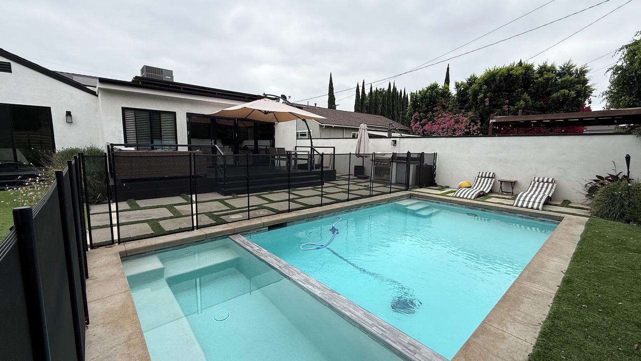 Photo of Outdoor in Van Nuys