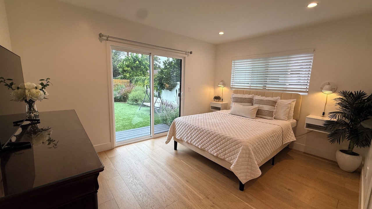 Photo of Bedroom in Van Nuys