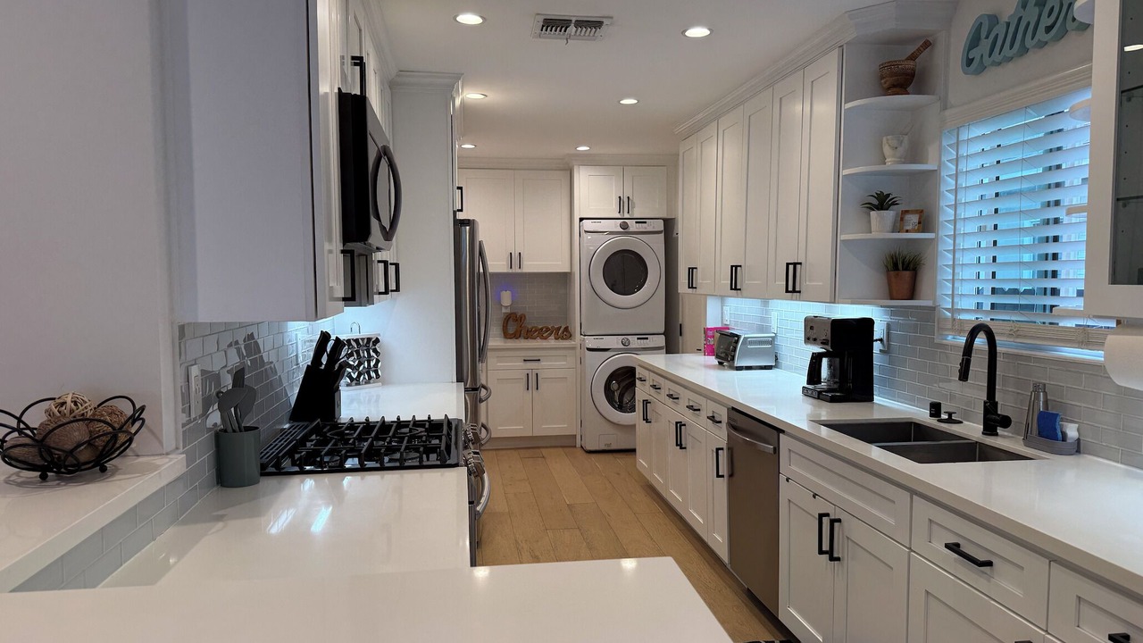 Photo of Kitchen in Van Nuys