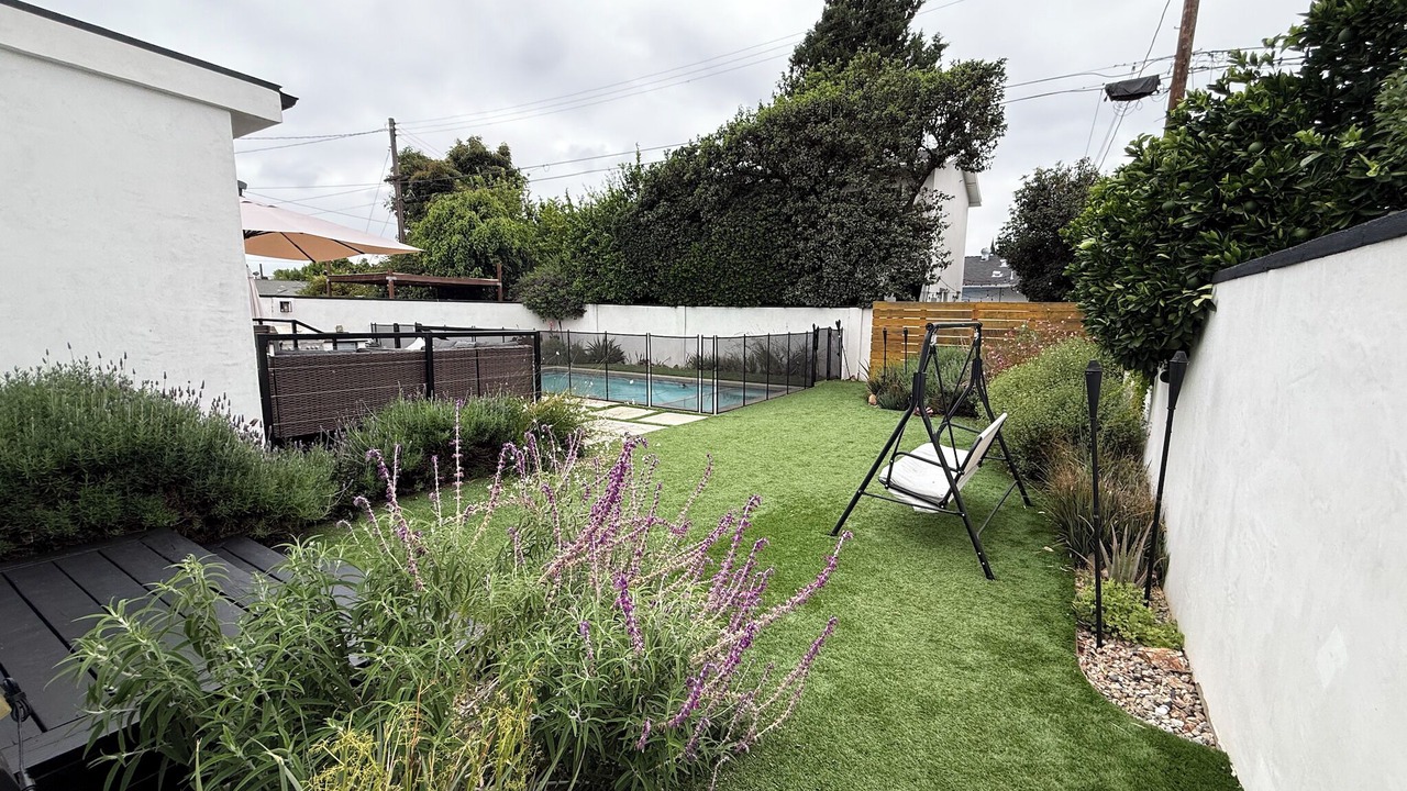 Photo of Outdoor in Van Nuys