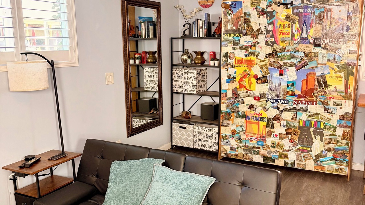 Photo of Livingroom in Mid City