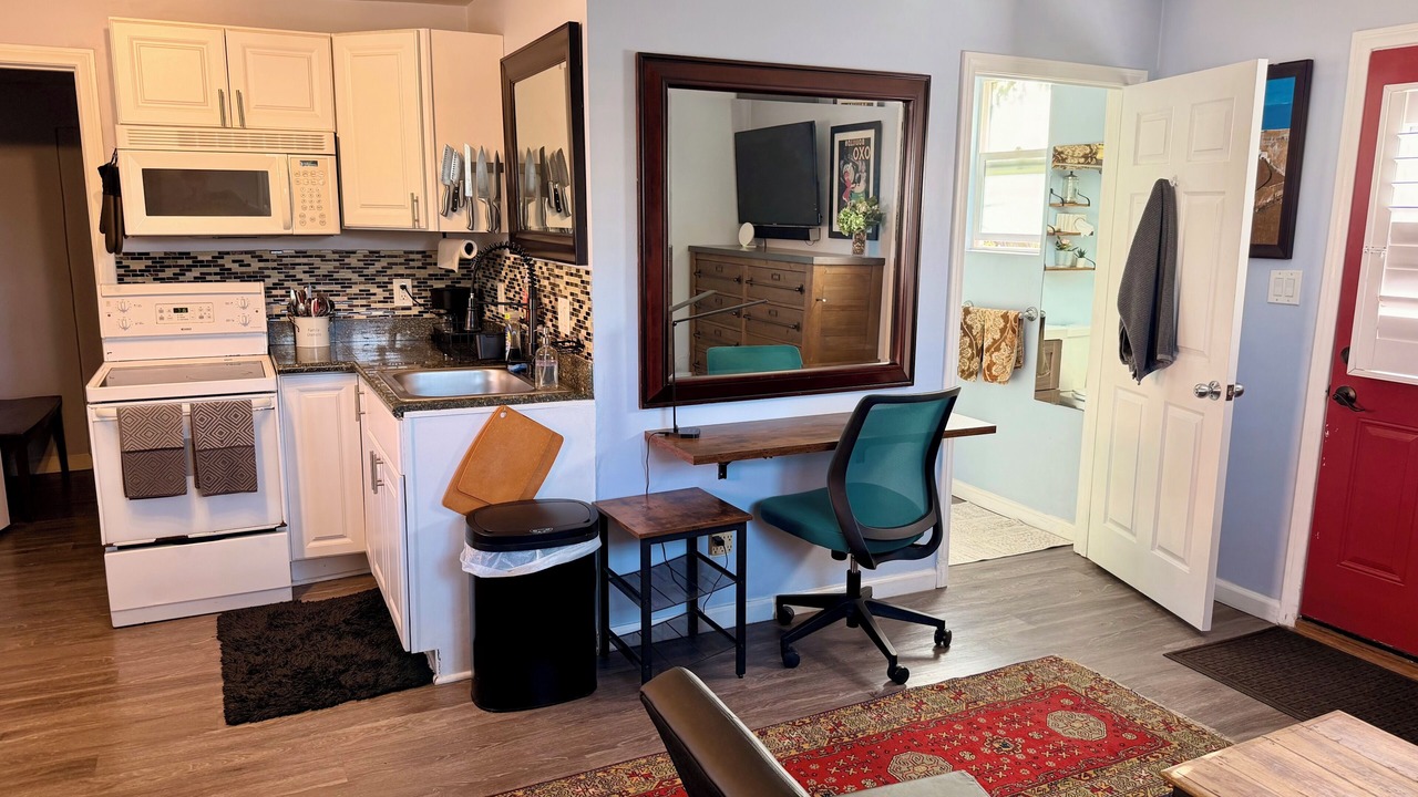 Photo of Kitchen in Mid City