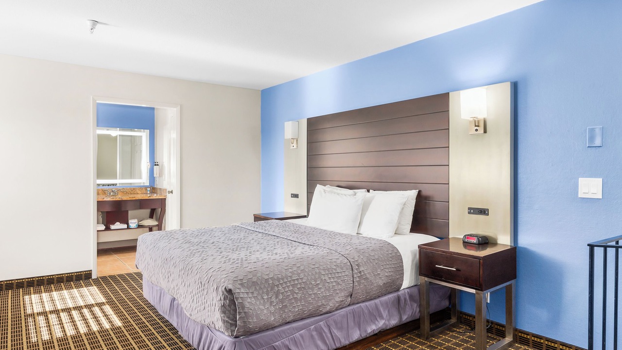 Photo of Bedroom in Westside Santa Cruz