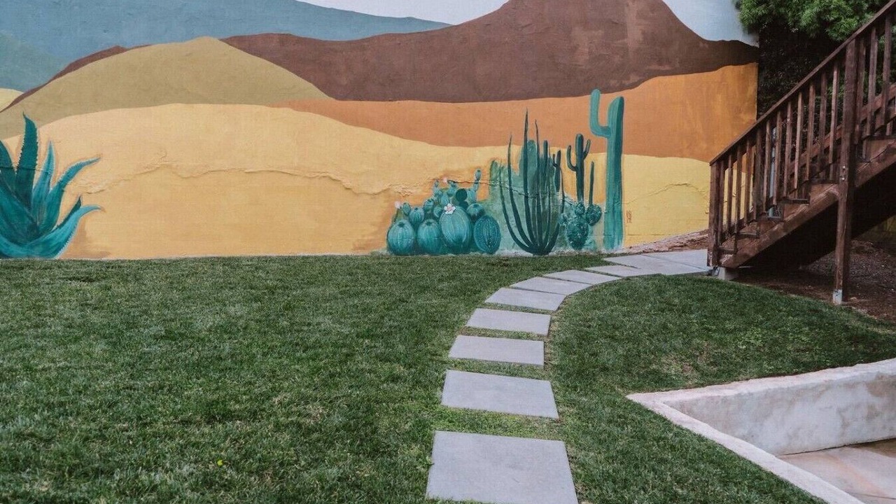Photo of Outdoor in Mission Hills